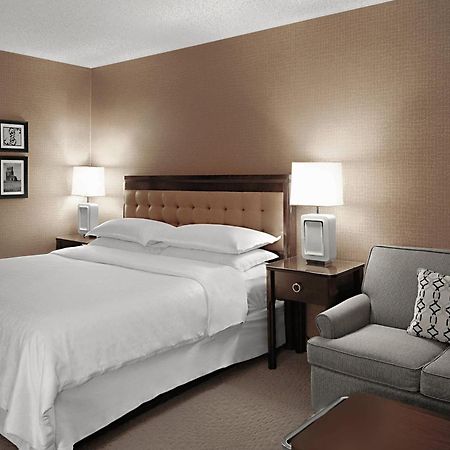 Sheraton Cavalier Saskatoon Hotel Ngoại thất bức ảnh
