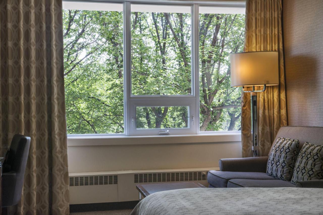 Sheraton Cavalier Saskatoon Hotel Ngoại thất bức ảnh