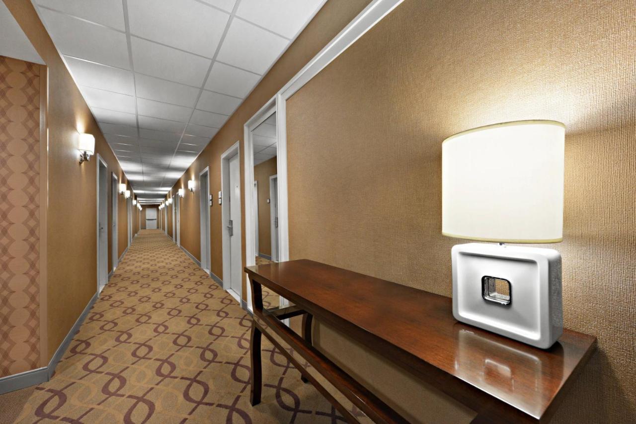 Sheraton Cavalier Saskatoon Hotel Ngoại thất bức ảnh